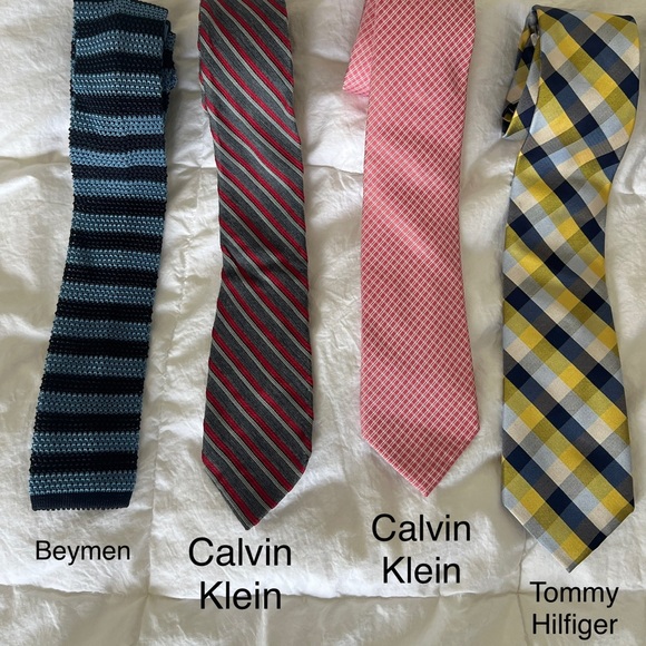 CALVIN KLEIN Silk Tie - Picture 4 of 5